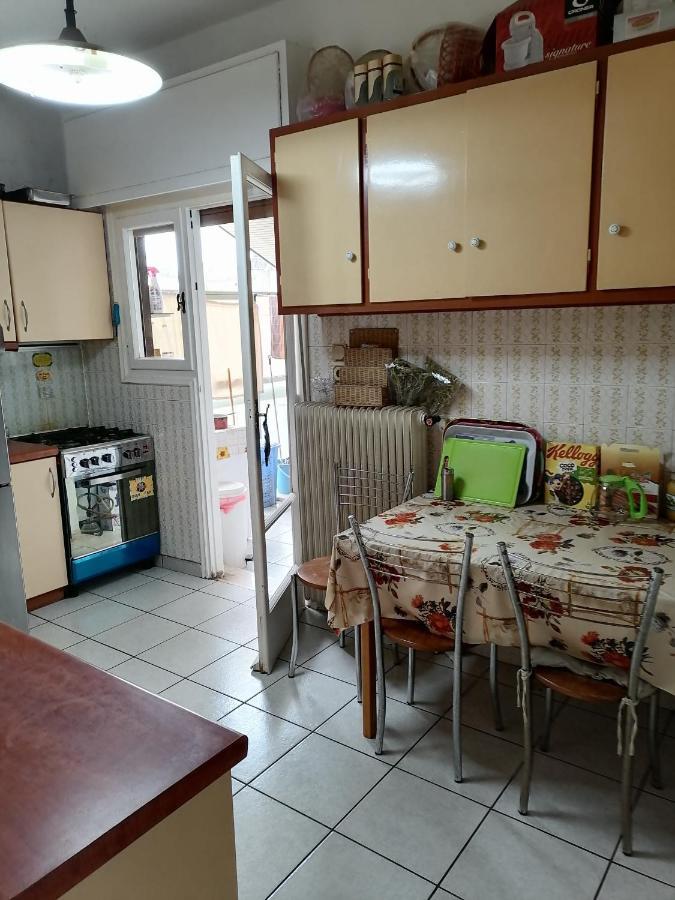 Уютный Дом 2 Atina Dış mekan fotoğraf